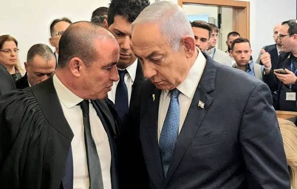 Who Will Israel Believe: Netanyahu or the Prosecutors?